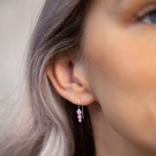 Clustdlysau Arian | Sterling Silver and Pink Opal Earrings - Hama