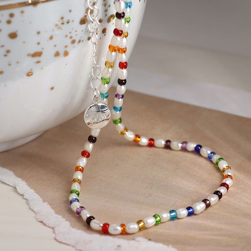 Cadwyn Gleiniau Gwydr Lliwiau'r Enfys | Silver Plated and Rainbow Glass Bead Necklace
