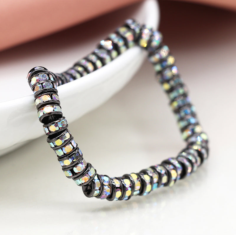 Breichled Ddu a Chrisial | Metallic Black and Crystal Bead Stretch Bracelet