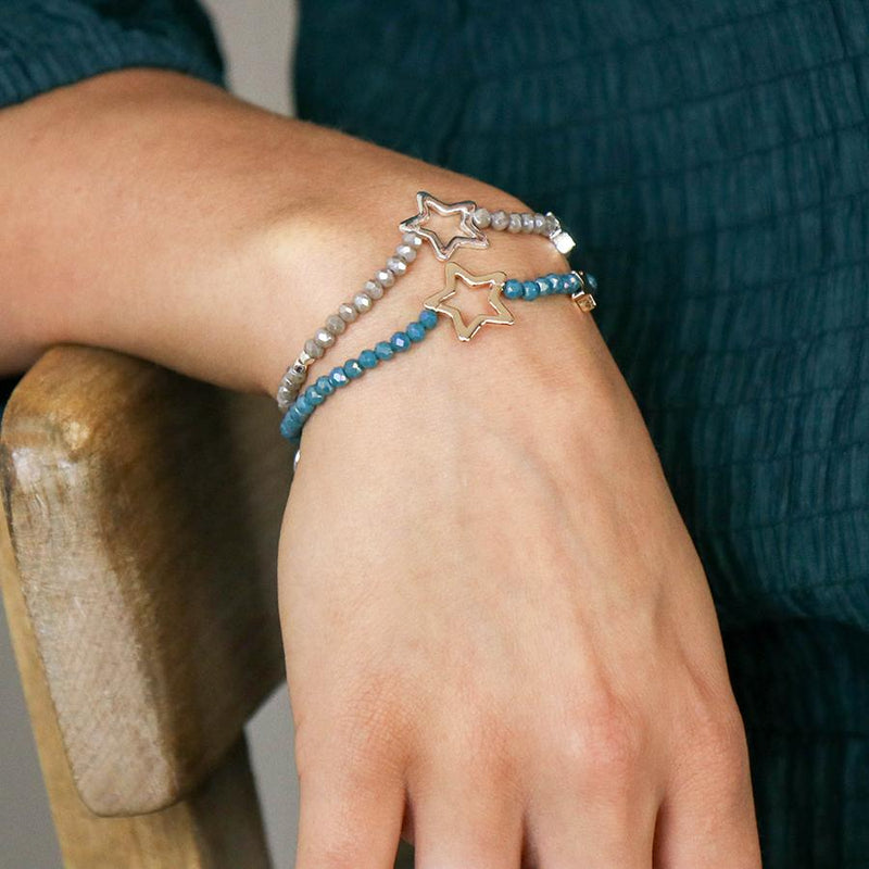 Breichled Gleiniau a Sêr - Llwyd  | Bead Bracelet with Stars - Grey