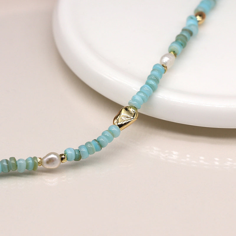 Breichled Gleiniau Hadau - Perlog a Gwyrddlas  | Seed Bead & Pearl Bracelet - Aqua