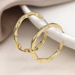 Clustdlysau Cylch  - Lliw Aur | Irregular Hoop Earrings - Golden