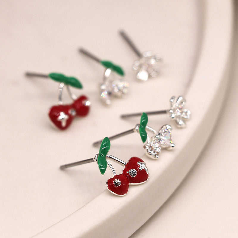 Set o Dri Clustdlysau Styd - Ceirios a Blodau | Triple Stud Earring Set - Cherries & Flower