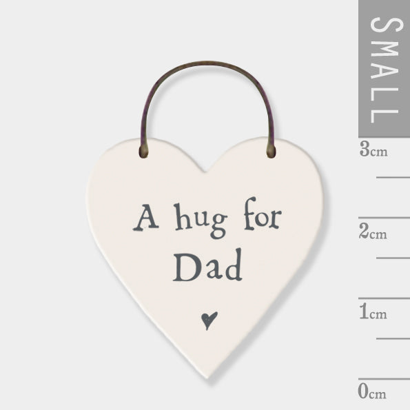 Addurn Pren | Heart Wooden Decoration - Hug for Dad