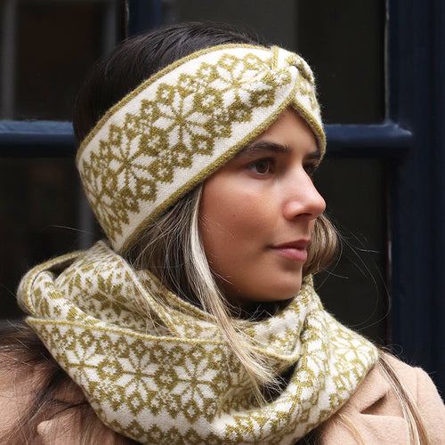 Olive and cream mix starflower knit headband