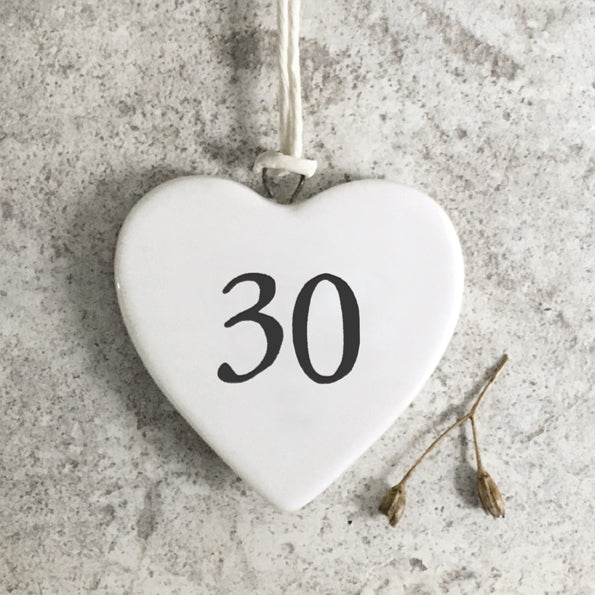 Calon Borslen | East of India Small Porcelain Hanging Heart – 30