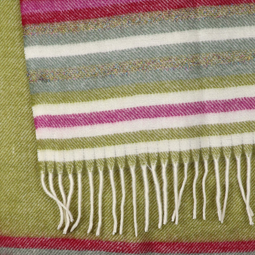 Sgarff Streipen Olif a Hufen | Olive and Cream Twill Stripe Scarf