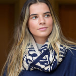 Snŵd Streip Anifail Nefi | Navy Animal Stripe Snood