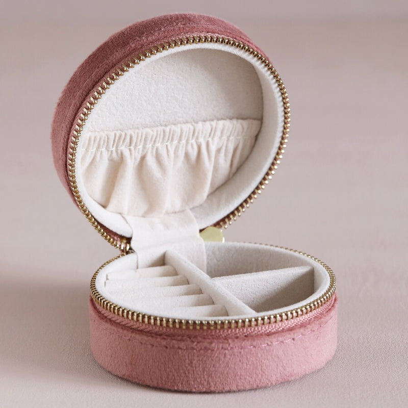 Cas Gemwaith Teithio Melfed - Pinc | Round Velvet Travel Jewellery Case - Rose Pink