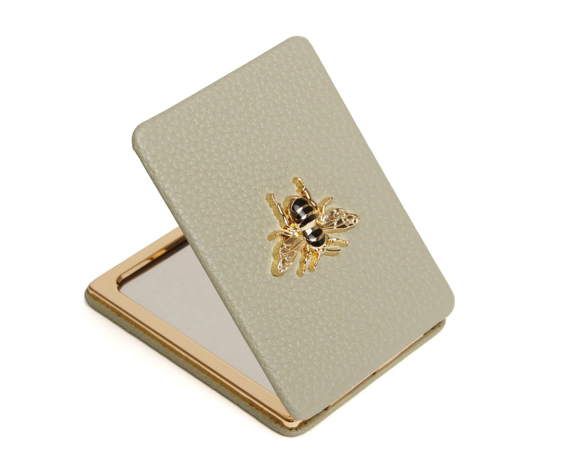Drych Poced - Green | Compact Mirror by Alice Wheeler - Pistachio