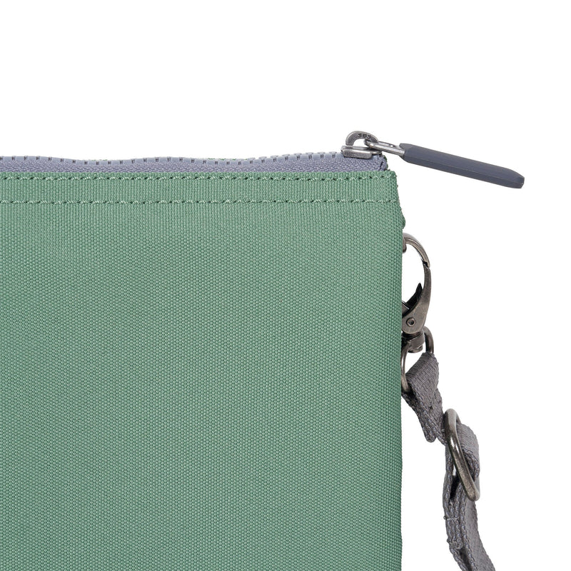 Bag Carnaby XL Roka | ROKA Carnaby XL Cross Body - Frost