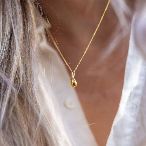 Cadwen Aur | Gold Plated Droplet Necklace - Arlene