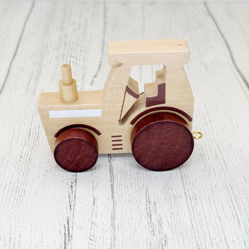 Trên y Wyddor - Tractor Blaen Naturiol  | Alphabet Train - Natural Front End Tractor