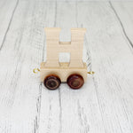 Trên y Wyddor - “H” Naturiol  | Alphabet Train - Natural “H”