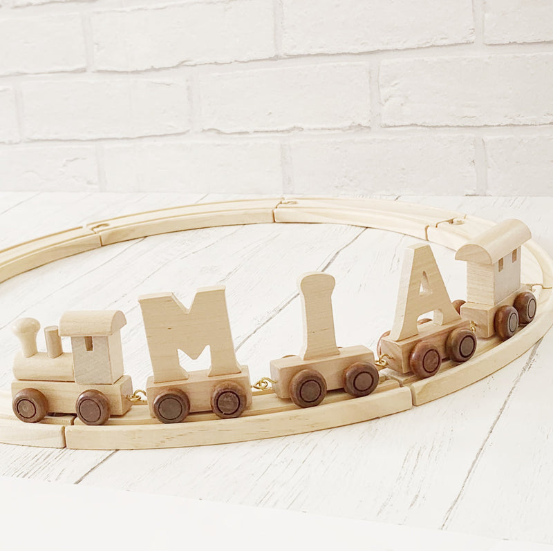 Trên y Wyddor - Cerbyd Tywysoges Ôl Naturiol  | Alphabet Train - Natural Back End Princess Carriage