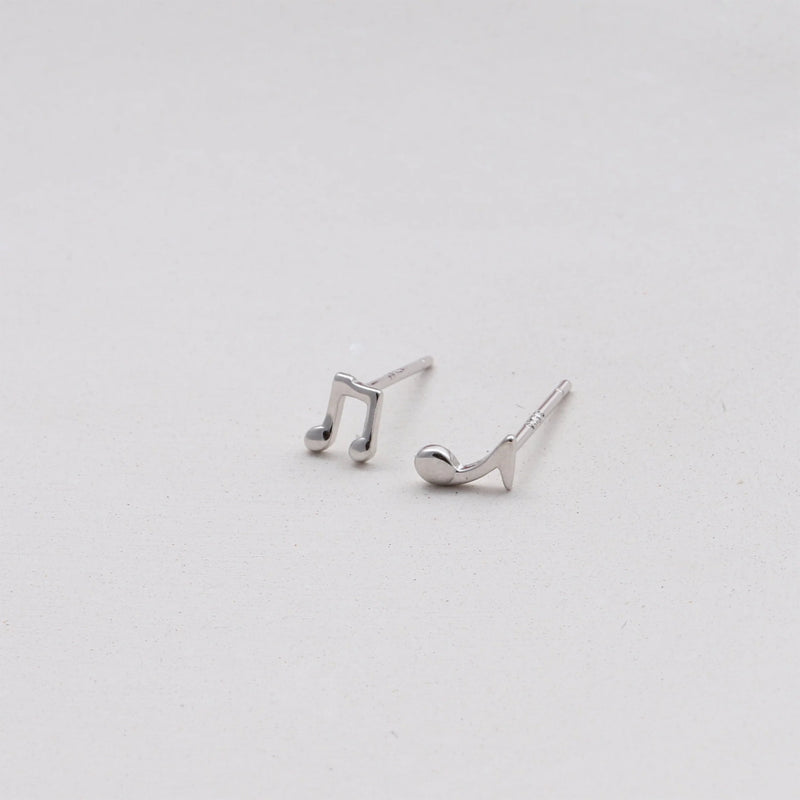 Clustdlysau Styd Cerddoriaeth - Calon Lân | Musical Notes Stud Earrings - Silver