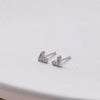 Clustdlysau Styd Calon - Cariad | Heart Stud Earrings - Silver