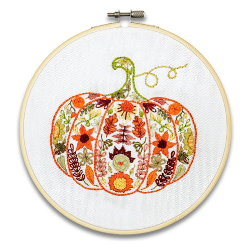 Pecyn Brodwaith Pwmpen | Pumpkin Sampler Embroidery Kit