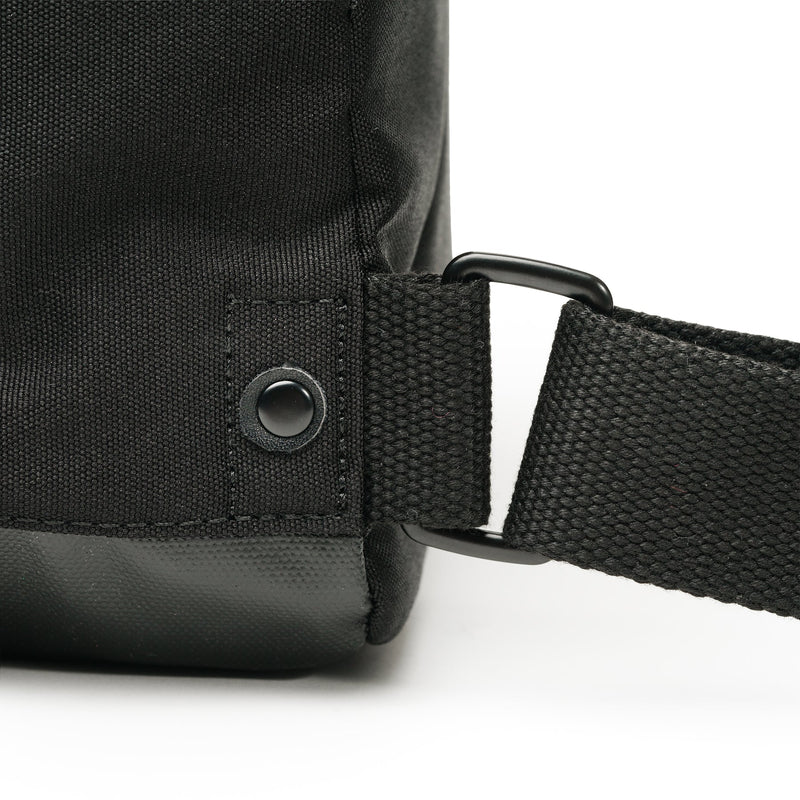 Bag Roka | ROKA Bantry B Small Sustainable - All Black (Canvas)