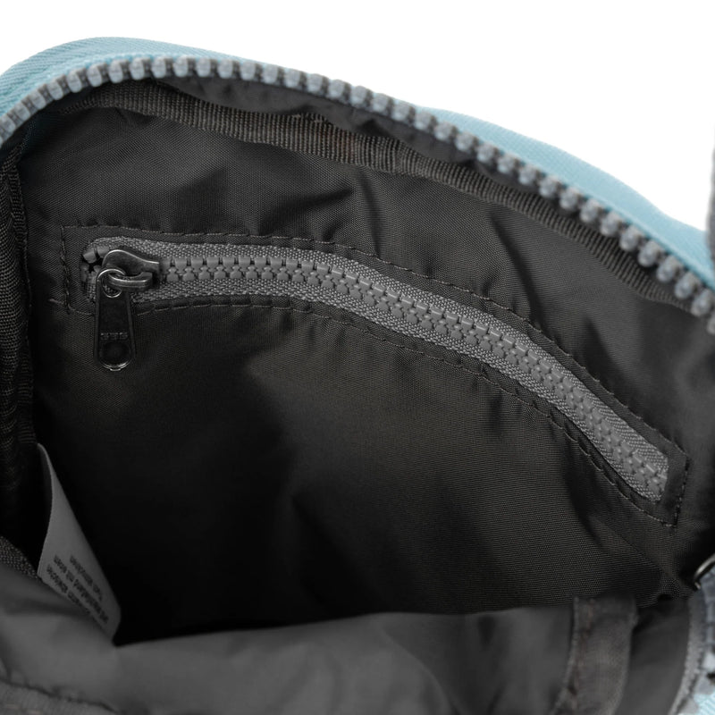 Bag Bond Roka | ROKA Bond Cross Body - Ice (Recycled Canvas)