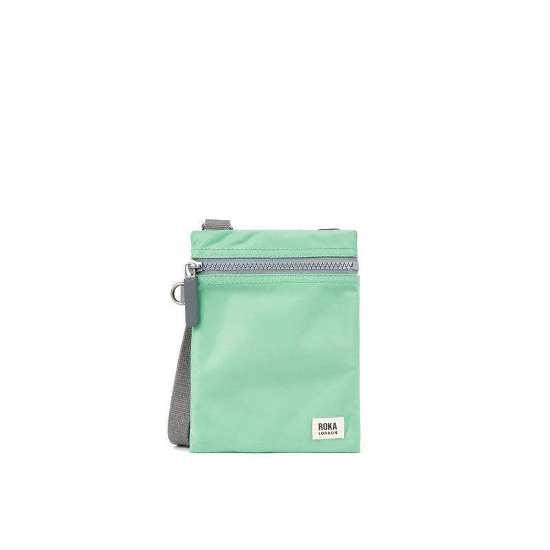 Bag Ffôn Chelsea Roka | ROKA Chelsea Phone Bag - Matcha (Sustainable Nylon)