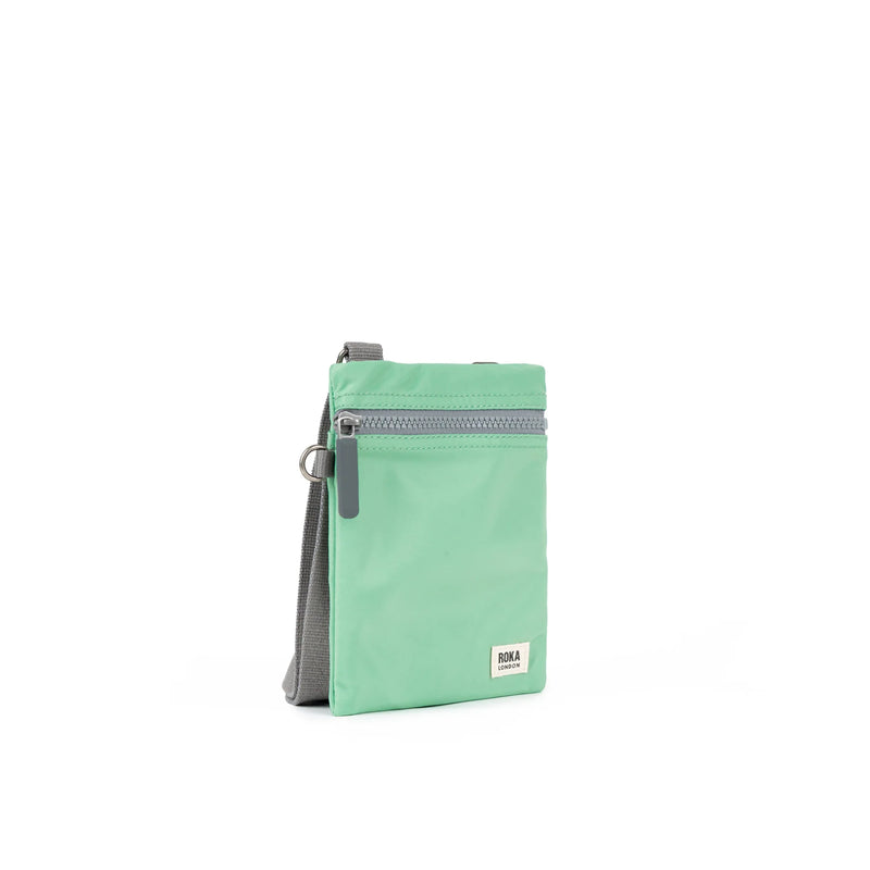 Bag Ffôn Chelsea Roka | ROKA Chelsea Phone Bag - Matcha (Sustainable Nylon)