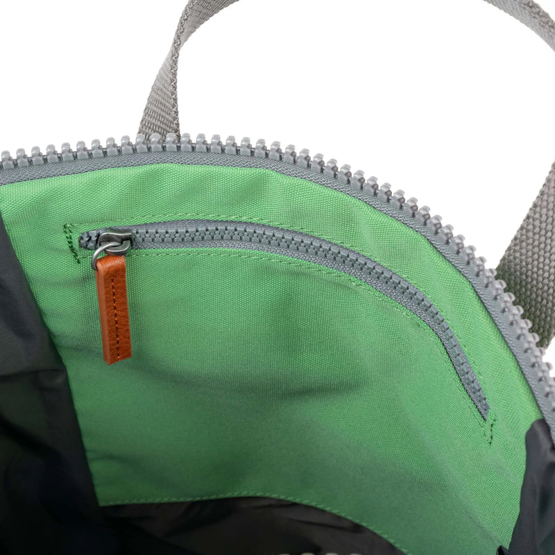 Bag Roka | ROKA Finchley A Medium - Peppermint (Recycled Canvas)