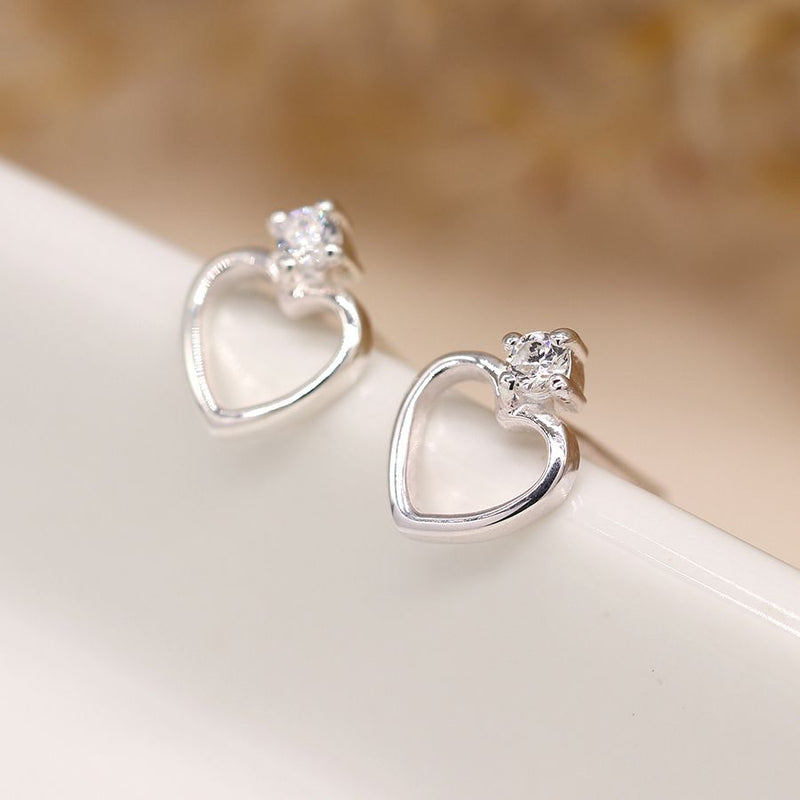 Clustdlysau Arian | Sterling Silver Heart and Crystal Stud Earrings