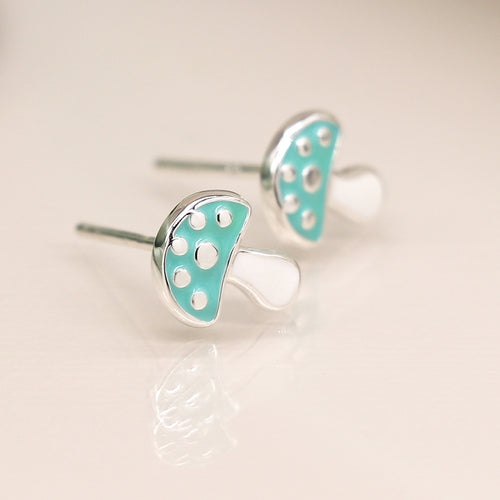 Clustdlysau Styd Arian ac Enamel | Sterling Silver & Enamel Stud Earrings - Mushroom