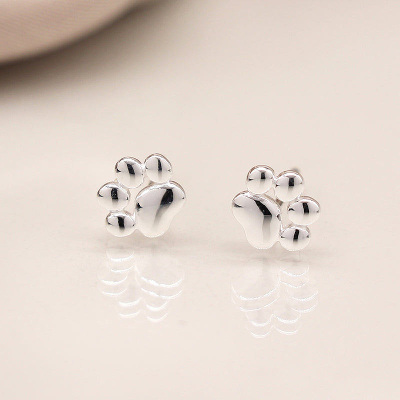 Clustdlysau Styd Arian | Sterling Silver Stud Earrings - Tiny Paw Print
