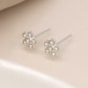 Clustdlysau Styd Arian | Sterling Silver Studs - Faux Pearl Flower