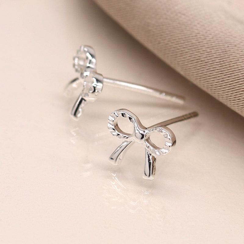 Clustdlysau Styd Arian | Sterling Silver Stud Earrings - Little Bow
