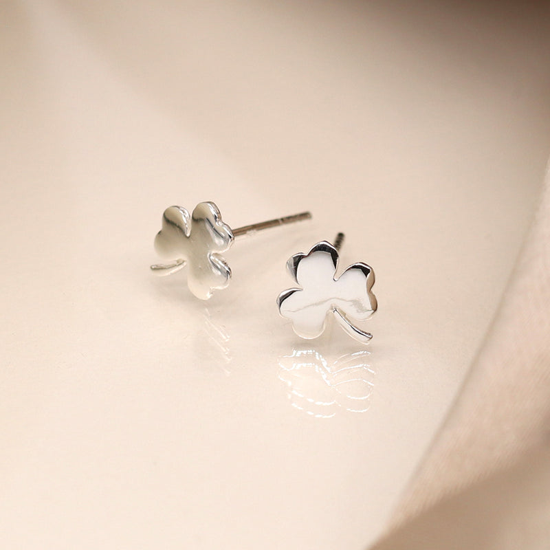 Clustdlysau Styd Arian | Sterling Silver Stud Earrings - Clover