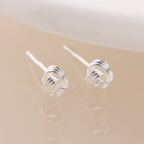 Clustdlysau Styd Arian | Sterling Silver Stud Earrings - Knotted Yarn