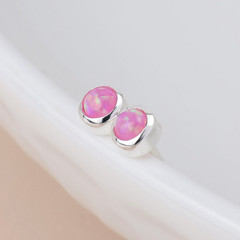 Clustdlysau Styd Arian | Sterling Silver Stud Earrings - Round Pink Opal