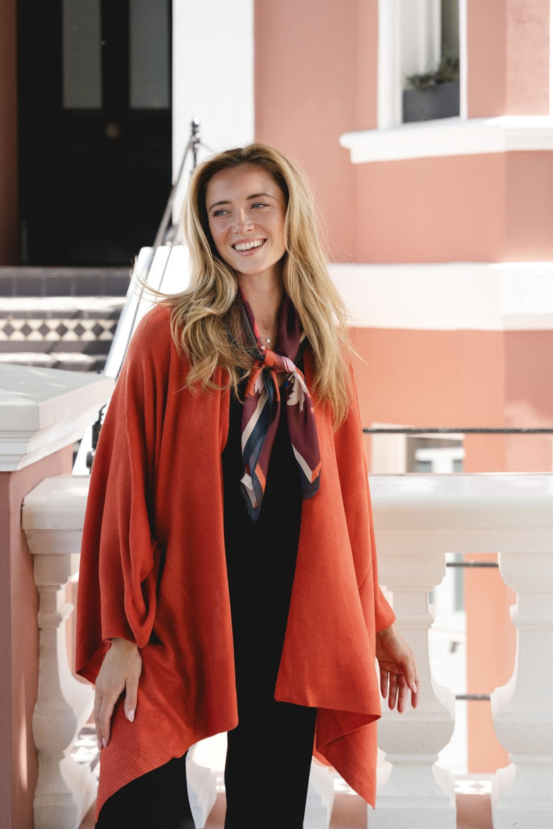Siôl Tilly - Sbeis | Tilly Knitted Wrap – Burnt Spice