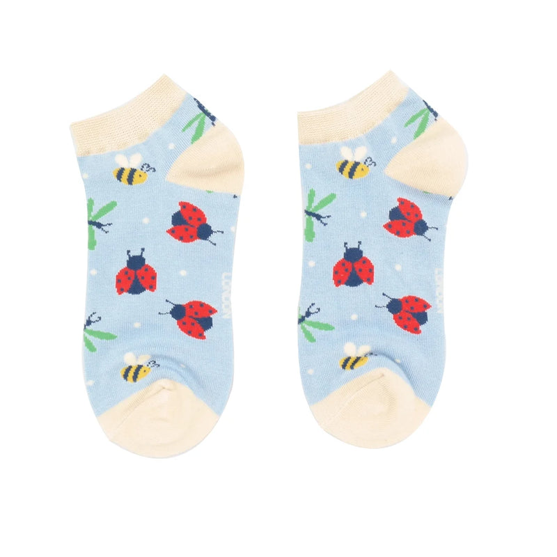 Sanau Treinyrs - Buwch Goch Gota | Miss Sparrow Trainer Socks - Love Bug Pale Blue