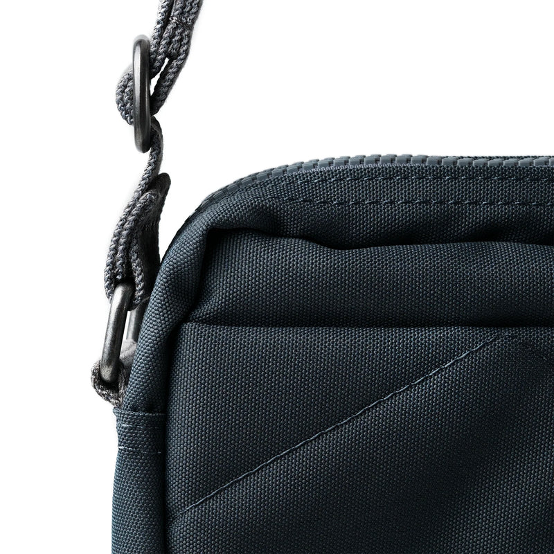 Bag Bond Roka | ROKA Bond Cross Body - Smoke