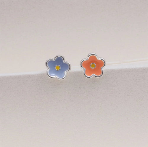 Clustdlysau Styd Helo - Arian | Hello Beautiful Flower Stud Earrings - Silver