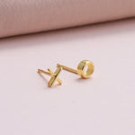 Clustdlysau Styd Swsus Penblwydd - Aur | Birthday Kisses Stud Earrings - Gold