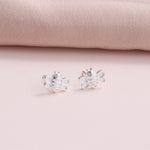 Clustdlysau Gwenyn - Arian | Bees Knees Bee Stud Earrings - Silver