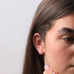 Clustdlysau Styd Penblwydd - Arian | Birthday Pearl Stud Earrings - Silver