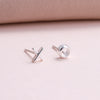 Clustdlysau Styd Swsus - Sws a Chwtsh | Kisses Stud Earrings - Silver