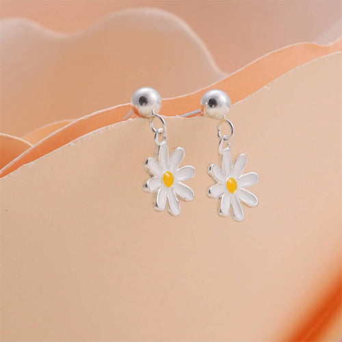Clustdlysau Styd Blodau - Hapusrwydd | Flower Drop Stud Earrings - Silver