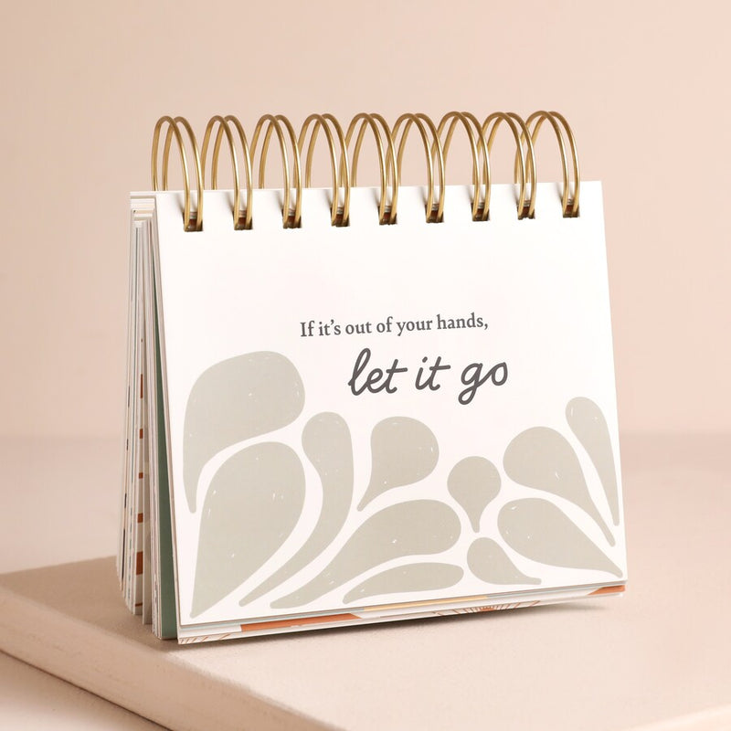 Siart Fflip Ymwybyddiaeth Ofalgar | Daily Mindfulness Desktop Flip Chart