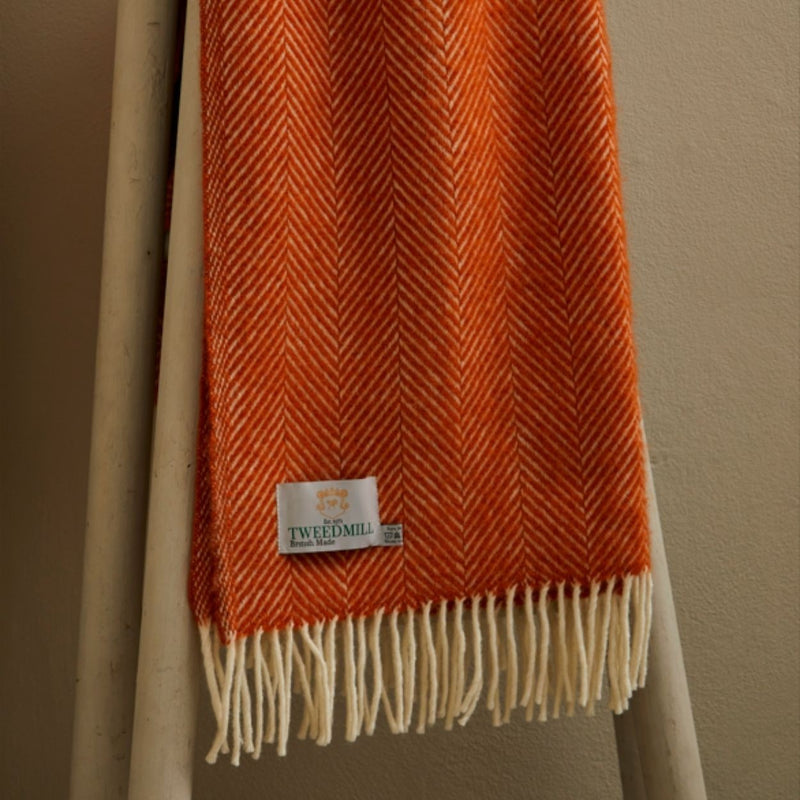 Carthen Wlân Cymreig - Sinamon | Welsh Wool Blanket - Fishbone Cinnamon
