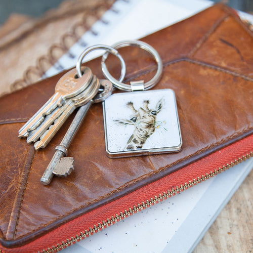 Cylch Goriadau Wrendale | Wrendale Keyring - 'Flowers' Giraffe