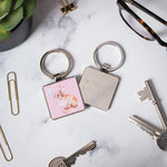 Cylch Goriadau Wrendale | Wrendale Keyring - 'I Spy a Butterfly'