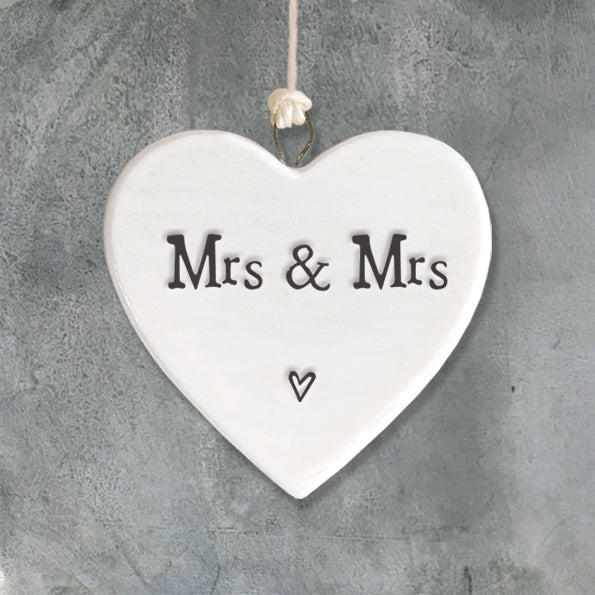 Calon Borslen | East of India Porcelain Hanging Heart – Mrs & Mrs