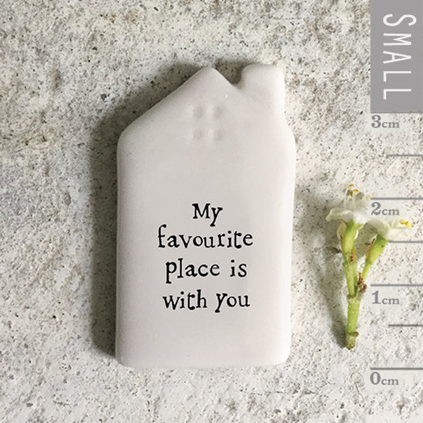 Anrheg Bychan | Tiny House Token – My Favourite Place is With You